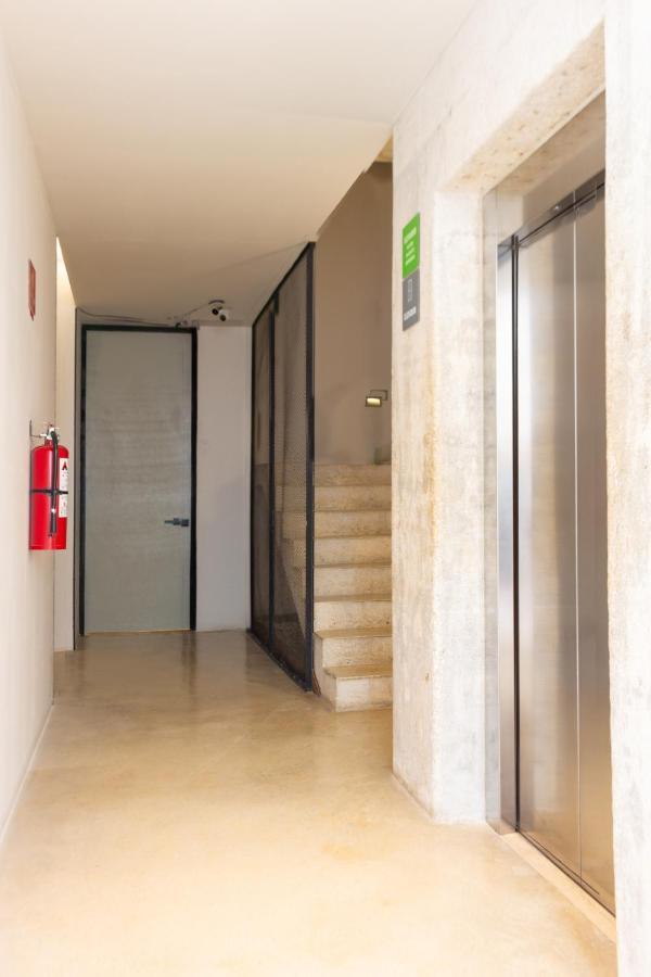 Big Studio At Kaab By The Beach With Roof Top Pool, Sauna And Jacuzzi Near Paseo Del Carmen Mall Playa del Carmen Extérieur photo
